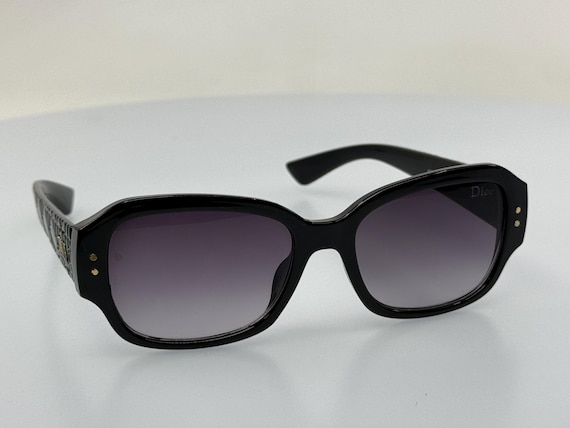 Vintage Christian Dior Black Quilted Sunglasses - Elegant  display picture 3