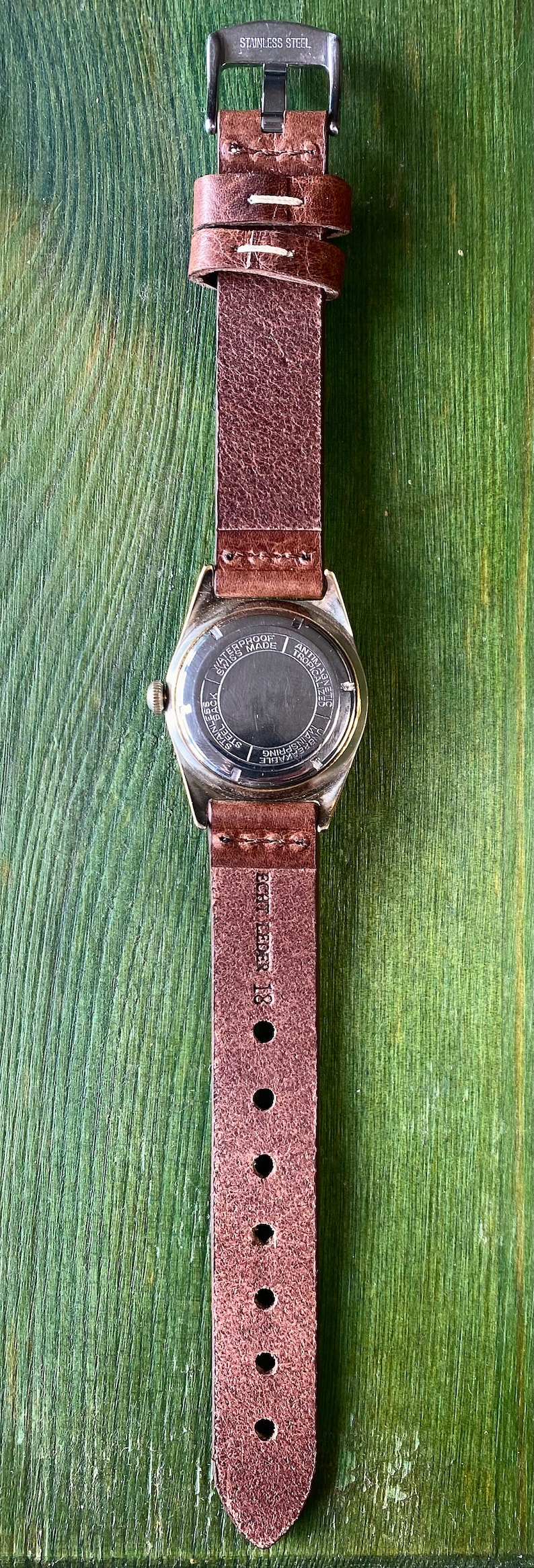 Swiss-made SR RENOVA Datumsfunktion schwarzes Zifferblatt mechanische Vintage Uhr ca. 1965 gewartet Bild 5