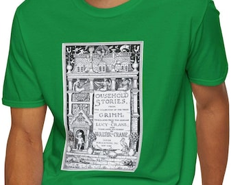 Może przedstawiać: Zielony T-shirt z czarno-białą ilustracją okładki książki. Okładka książki zawiera tekst "Household Stories by the Brothers Grimm".