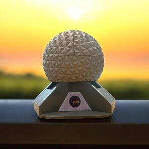 Disney Figurine Playset - Monorail - Spaceship Earth Epcot - Retired