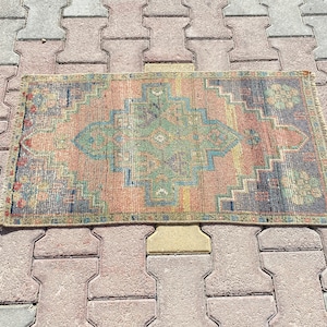 2x3, Turkish Small Rug, 2x3 Small Rug, Natural Small Rug,  Wool Rug, Door Mat,Vintage Small Rug, Oushak Small Rug, Anatolian Mini Rug, 517