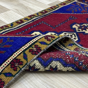 2x4 Red Blue Turkish Rug, 2x4 Vintage Handmade Rug, Oushak Door mat Rug, Patio, Bedroom, Laundry, Entry, Bathroom, Kitchen Rug. 1.7x4.0 Ft
