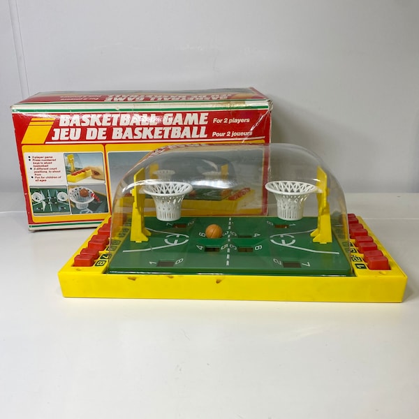 Basketball Game - Smallworld Toys Vintage