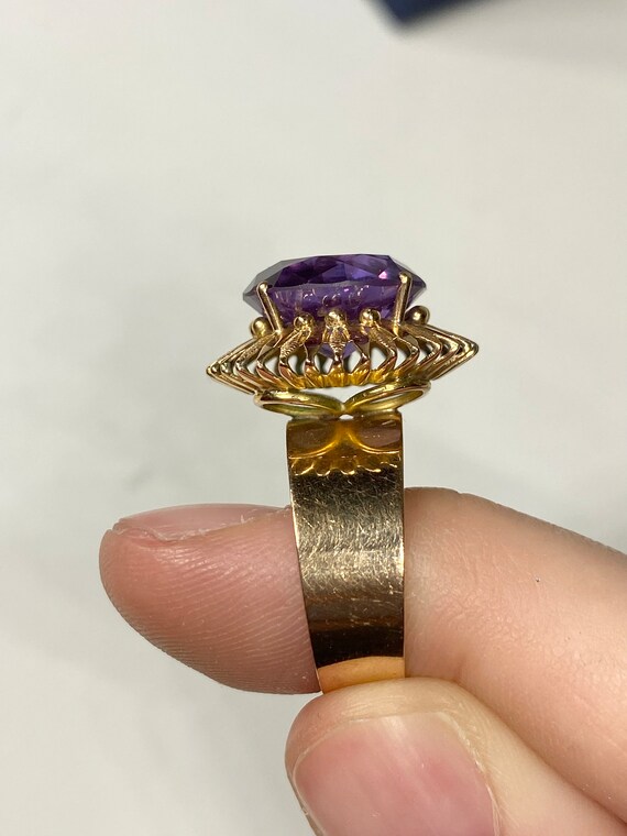 18K Gold Synthetic Corundum Ring - image 5