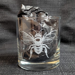 Bumblebee Whiskey Glasses | Honeybee | Gardener Gifts | Insect Designs