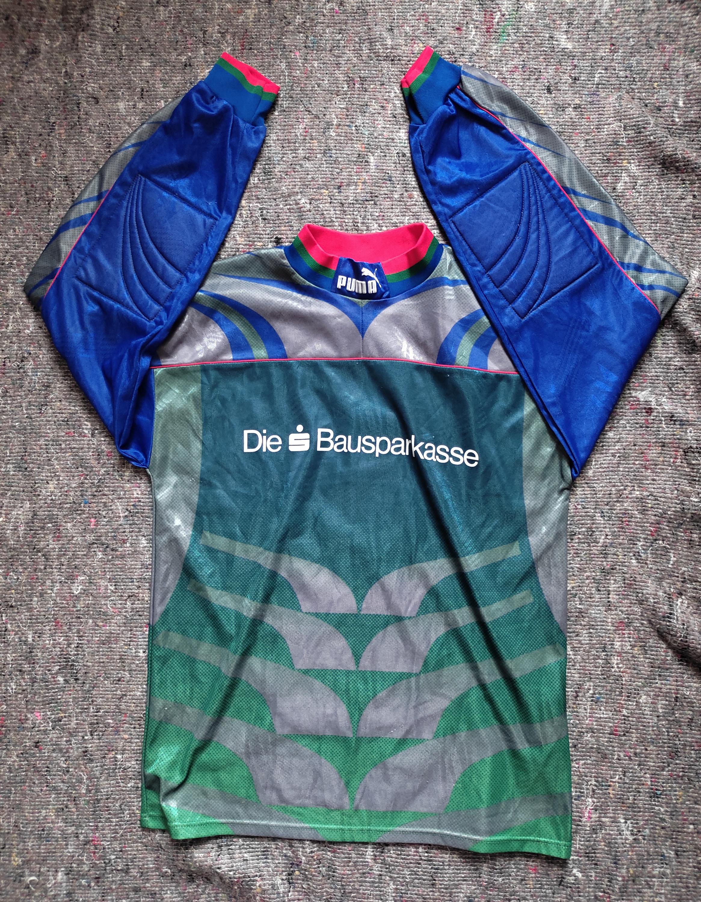 Vintage adidas goalkeeper shirts - Etsy 日本