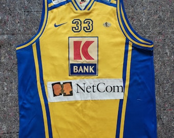 Vintage Nike basketball tee