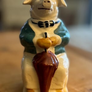 Antiguo tarro de mostaza de cerdo alemán o austriaco