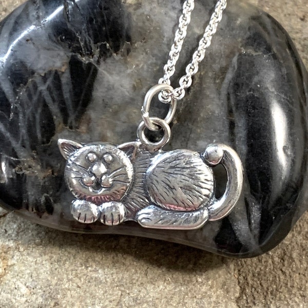 Sterling Silver Cat Charm, Fat Cat Sterling silver Charm, Child's cat charm,Silver Cat jewelry, Sterling Pet Cat charm,Vintage Cat Charm