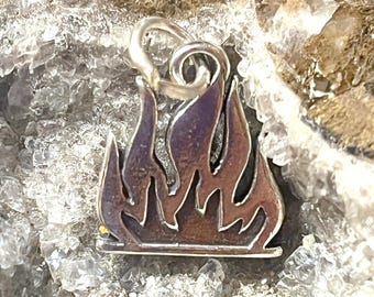 Sterling Silver Flames Charm, Sterling Campfire charm, Silver Burning Flames charm, Sterling Camping Jewelry,Sterling Firefighter Charm