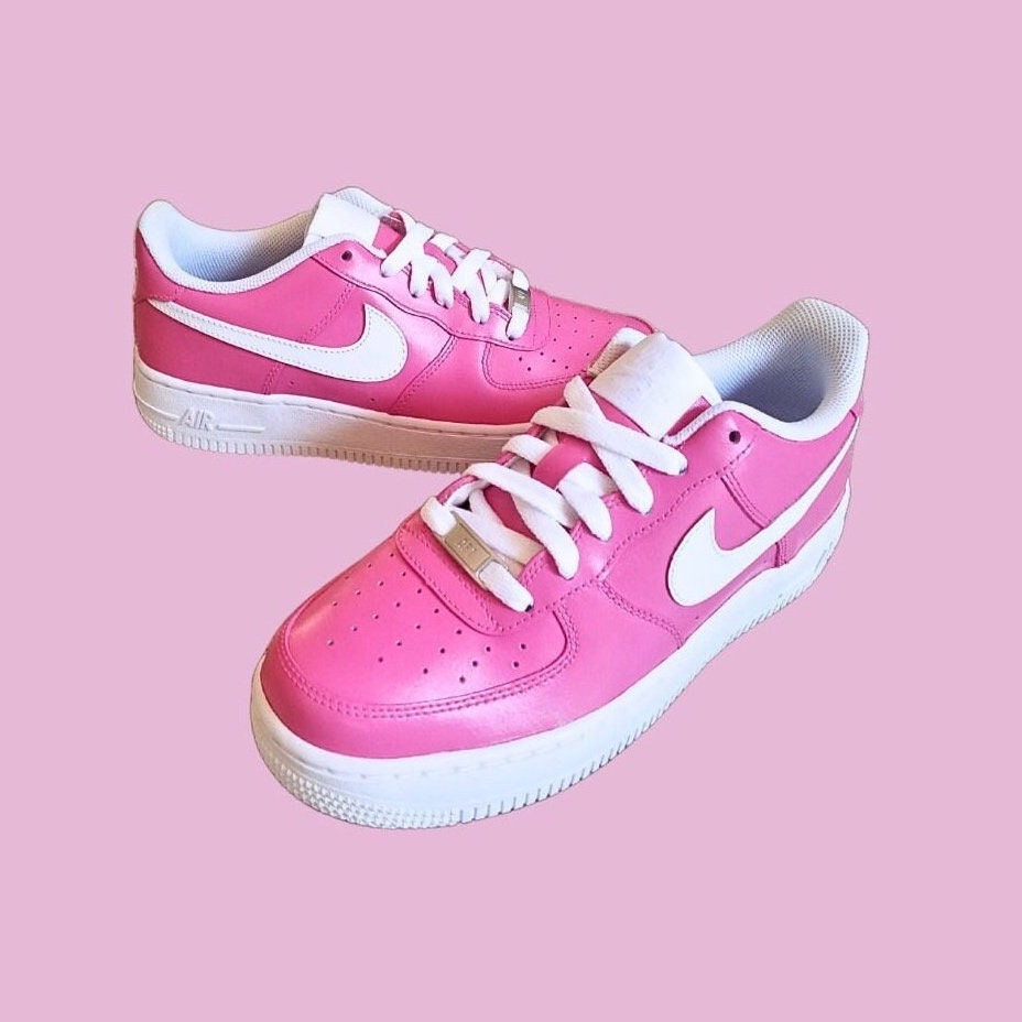 low top hot pink air force ones