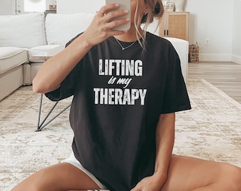 Comfort Colors® Oversized Gym Pump Cover, Workout Shirt, Fun Gym Shirt, Weightlifting Tee, Lifting is my Therapy Tee, Weightlifting Shirt