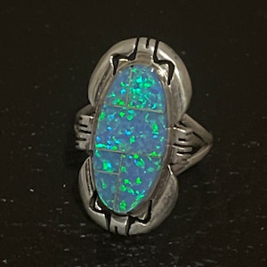 Navajo handmade sterling silver opal ring size 9