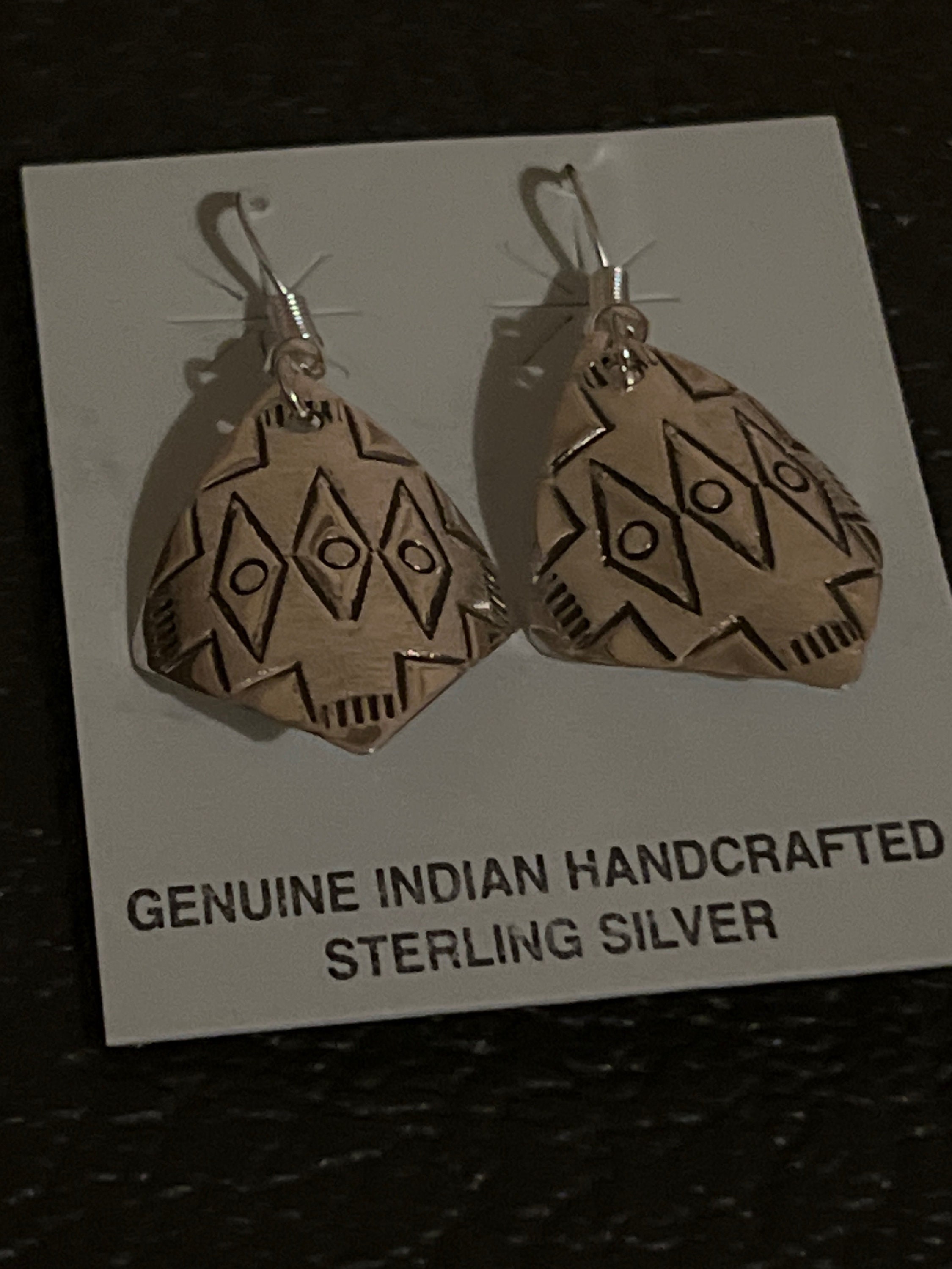 Navajo Jewelry Handmade Sterling Silver Etched Design  display picture 1