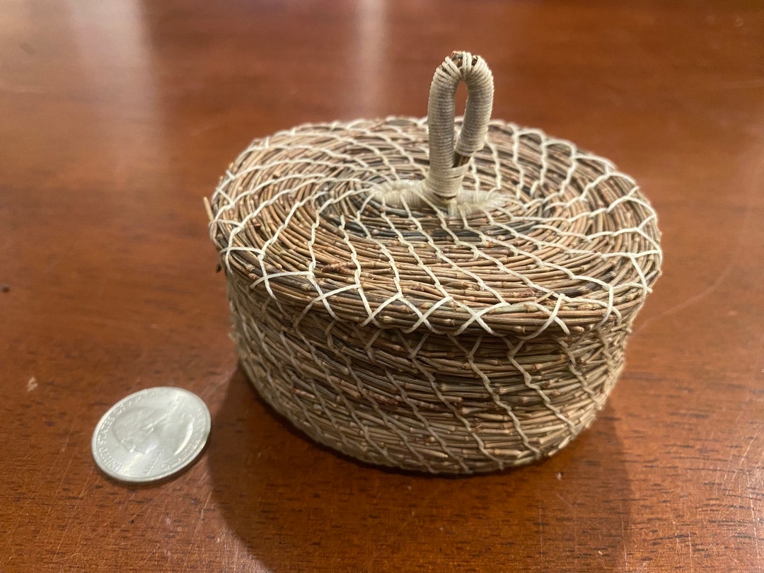 Handmade Pine Needle Basket With Lid Etsy