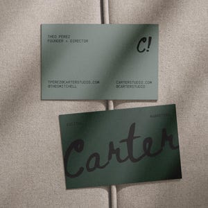 Modelo de cartão de visita com design ousado, cartão de visita fofo, modelo minimalista de cartão de fotógrafo Canva, cartão de visita criativo para freelancer, cursivo