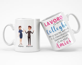 Tazza personalizzata con i nomi e la dedica spiritosa per i colleghi, regalo unico e originale, ideale per compleanni o momenti speciali