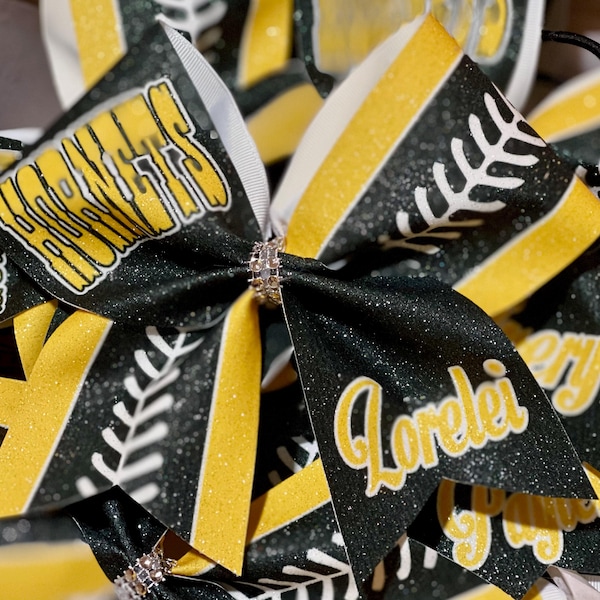 Custom Softball Bow / Schlüsselanhänger / Zöpfe Personalisiert - Sie wählen benutzerdefinierte Farben - TEAM-RABATT