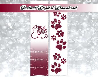 Puede incluir: Un diseño de descarga digital que presenta un bulldog blanco con un fondo degradado rojo y blanco y una fila de huellas de patas rojas en el lado derecho.