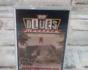 Cinta de casete Blues Masters, The Essential Blues Collection, Volumen 8, The Mississippi Delta Blues, Rhino Records, 1993. Excelente estado.
