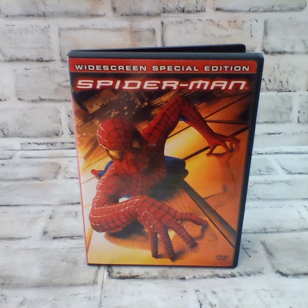 Spiderman DVD Widescreen Special Edition from 2002 Starring Toby Maguire Columbia Pictures, Ex Cond