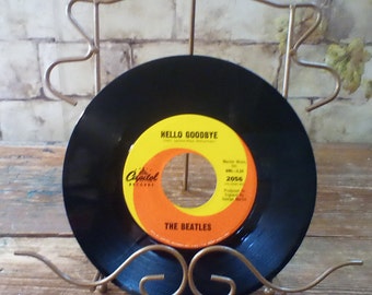 The Beatles 45 Record Hello Goodbye/I Am the Walrus, #2056 Capitol Records, Yellow Orange Swirl, NM Cond 1967