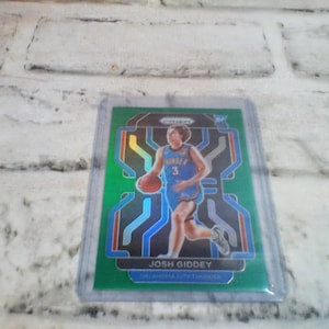 Josh Giddey 2021-2022 Panini Prizm Green Rookie Card # 301 Carte de basket-ball, brut presque neuf