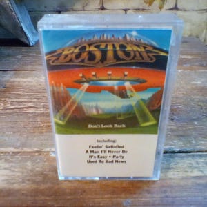 Boston cassette tape don&#39;t look back originally recorded 1978 epic records group Sony music entertainment 90&#39;s issue excellent condition