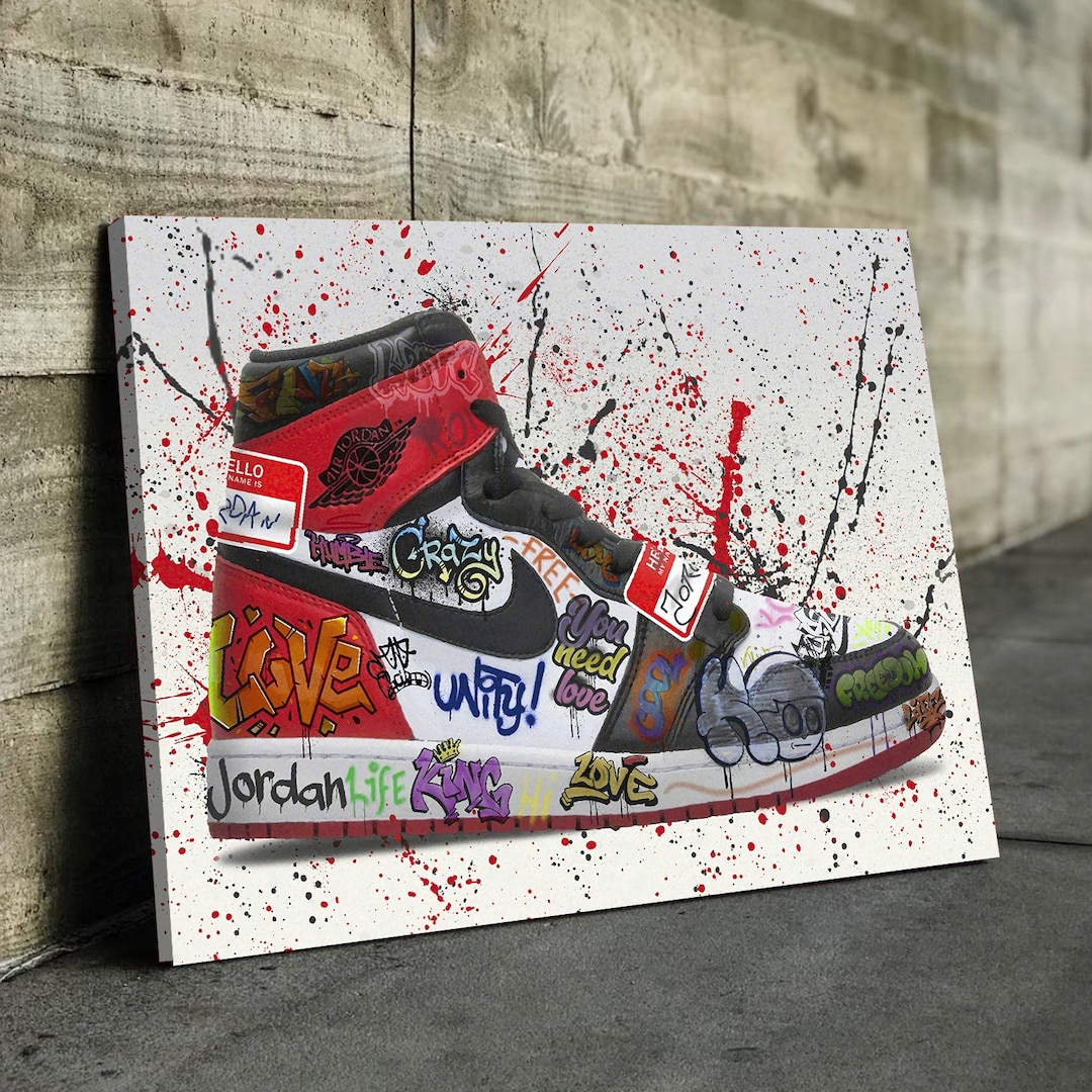 Abstract Lip Graffiti Print Canvas Shoes