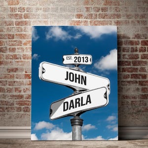 Personalisiertes einzigartiges Valentinsgeschenk für Paar, buntes wolkiges Straßenschild Namen, Hochzeit Straßenschild, Hochzeitsgeschenk für Paar, gerahmtes Geschenk