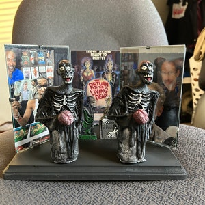 TARMAN AUTOGRAPHED display from Return of the Living Dead