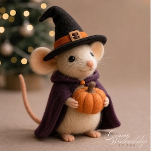 Needle Felted Halloween Mouse with Pumpkin, Autumn Love Decor, Cute Fall Mouse Figurine, Romantic Halloween Gift, Handmade Wool Animal