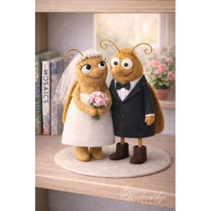 Handmade Felted Cockroach Couple Freddy and Madame Quasi, Wedding Bug Figurines, Romantic Shelf Decor, Collectible Pair Gift