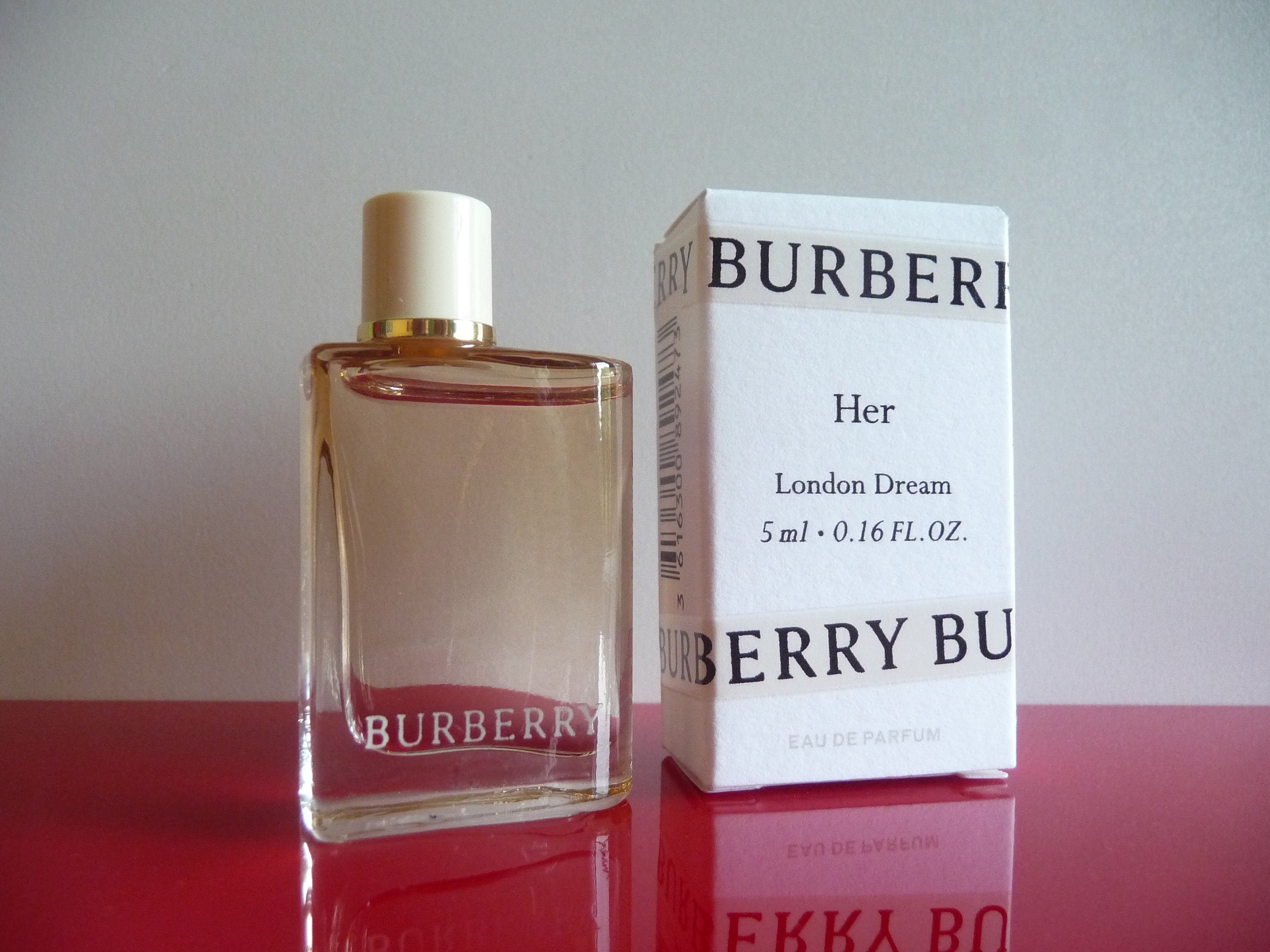 Burberry her chile 60 top