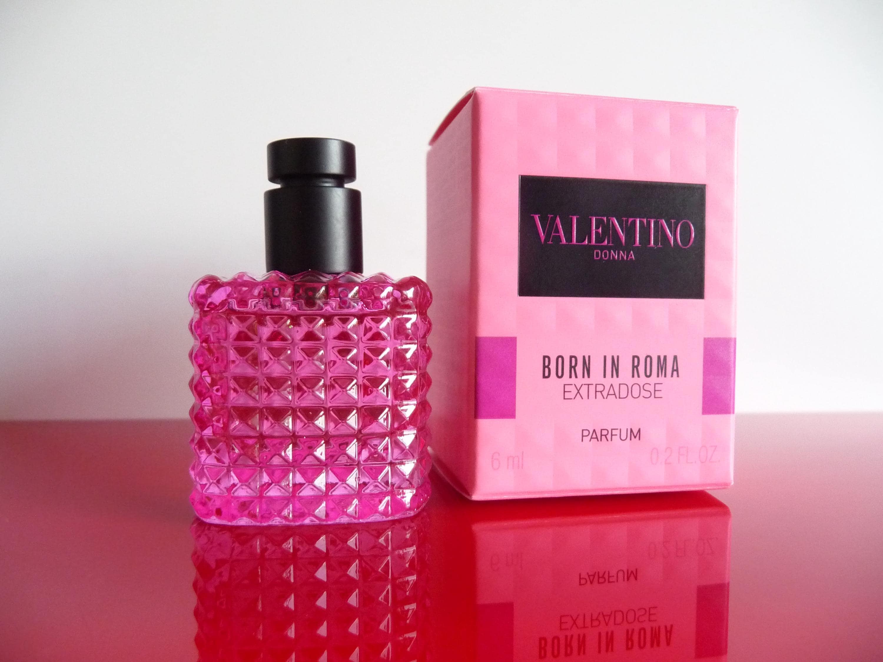 Collector's Perfume Miniature Valentino Donna Born in Roma