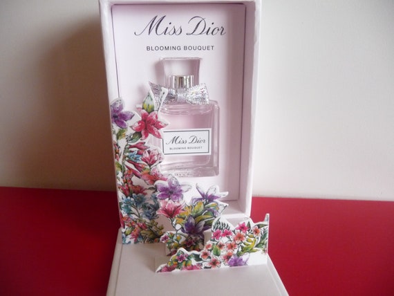 Give Miss Dior Blooming Bouquet Women's Perfume for Holiday
