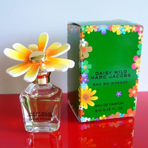 Sammlung Parfum Miniatur Marc Jacobs Daisy Wild Eau So Intense 4 ml Eau De Parfum Splash Mini Kein Spray