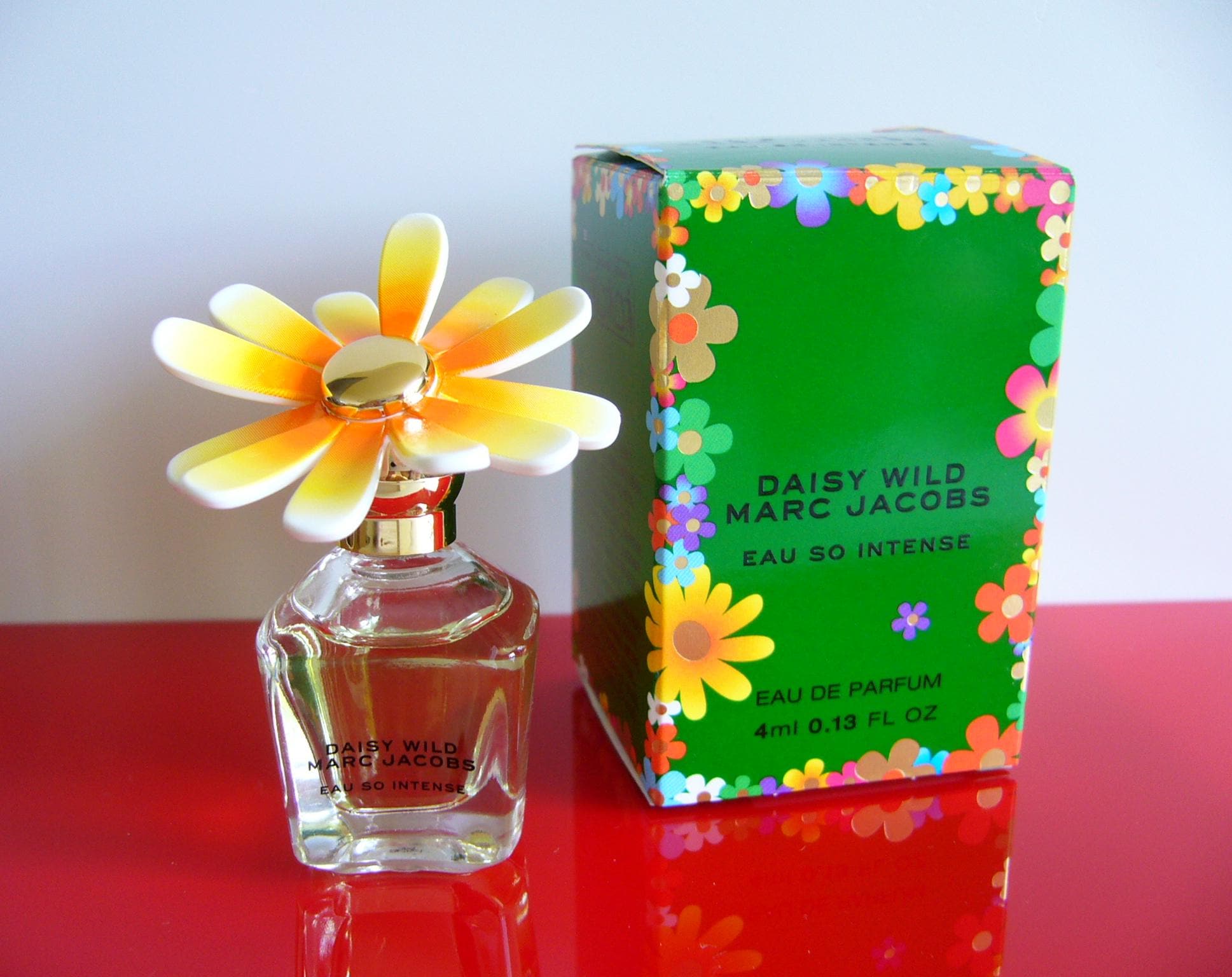 Fragrantica Marc Jacobs Lola Perfume Uk Marc Jacobs Miniature