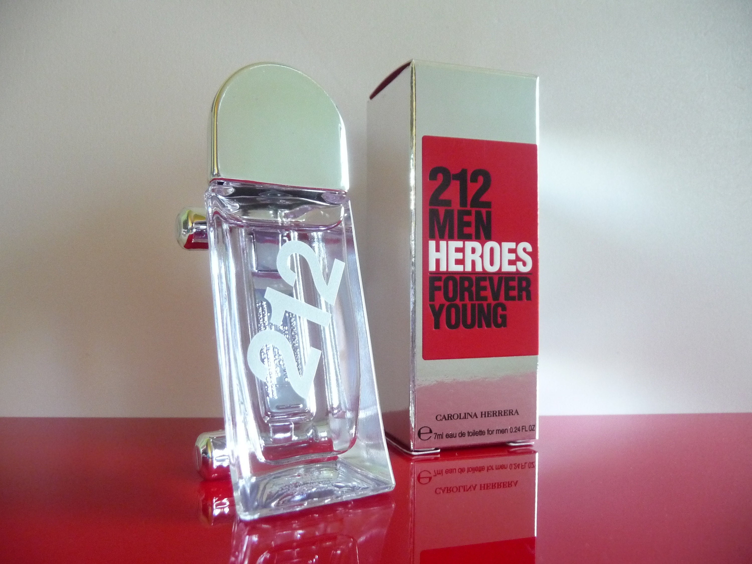 212 Heroes Forever Young by Carolina Herrera for Men - 3 oz EDT Spray