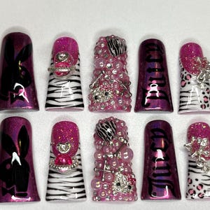 Y2K pink chrome duck press on nails