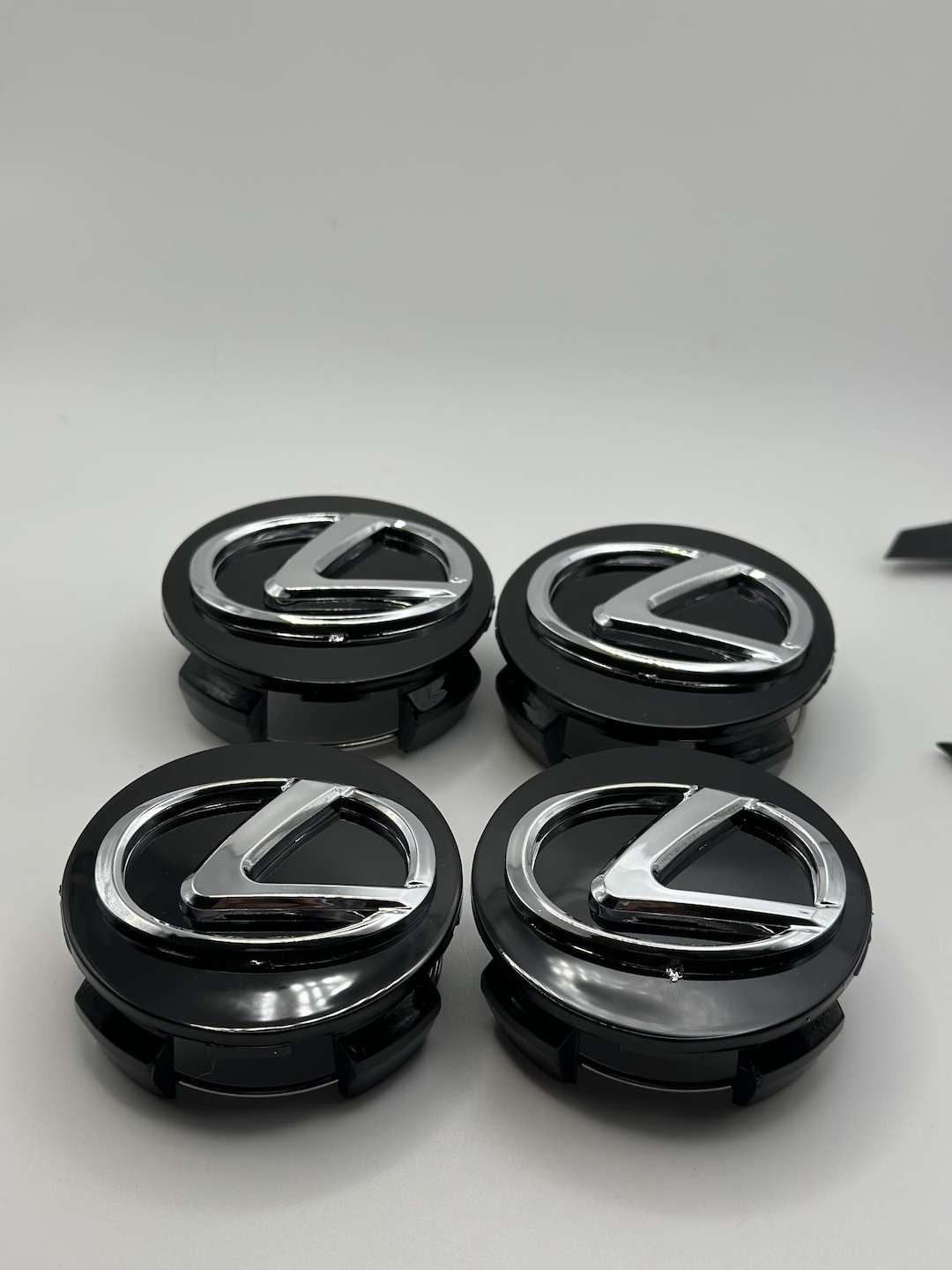 Lexus 62mm Black/silver Wheel Center Caps Set of 4pcs Premium Logo Hub