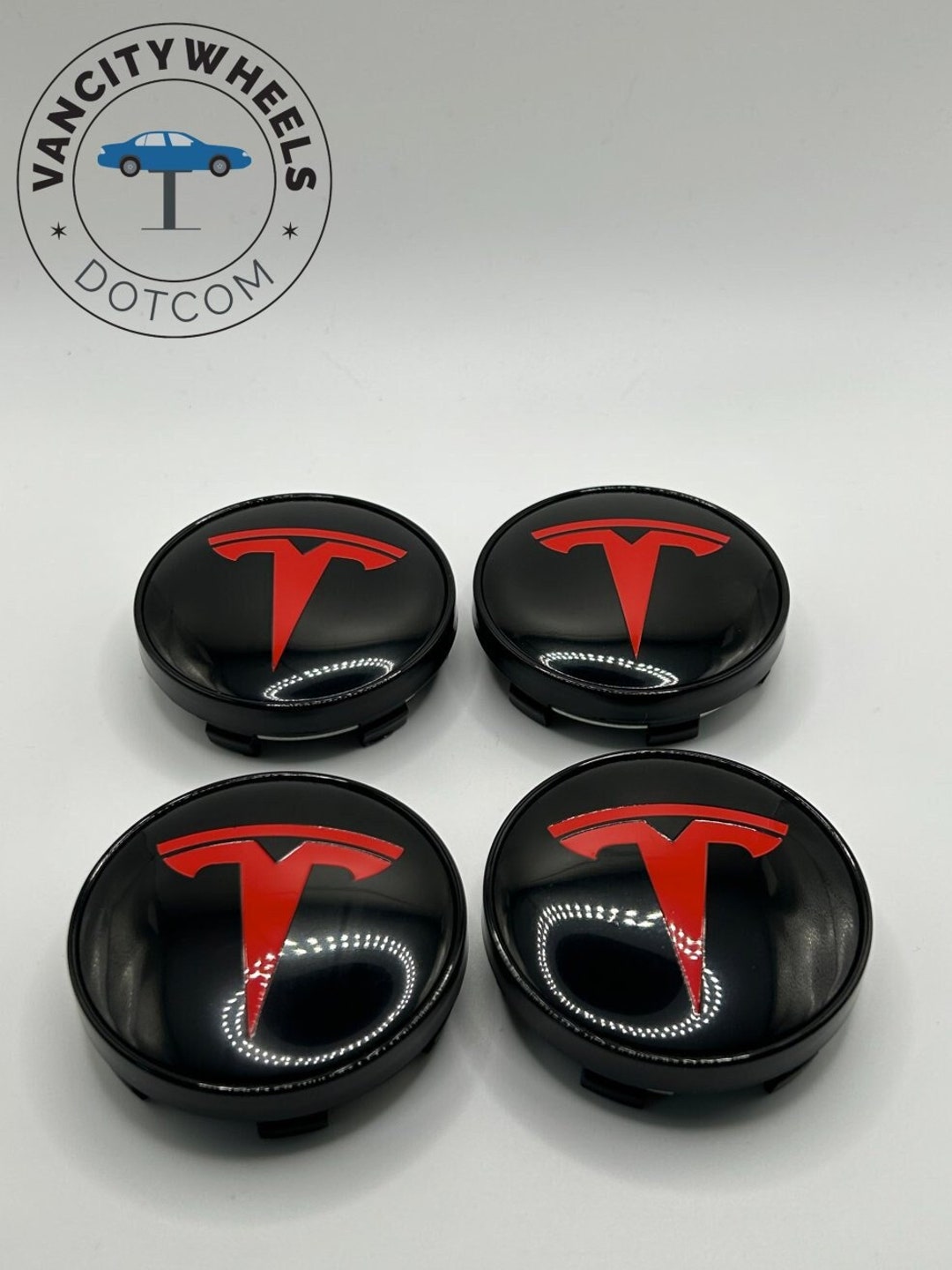 4 Stück 60 MM Legierung Grau Farbe Tesla Logo Auto Wheel Center Cap Cover  Emblem Wheel Center Nabe Abzeichen für Tesla Rim Radkappen, Center  Nabenkappen - .de