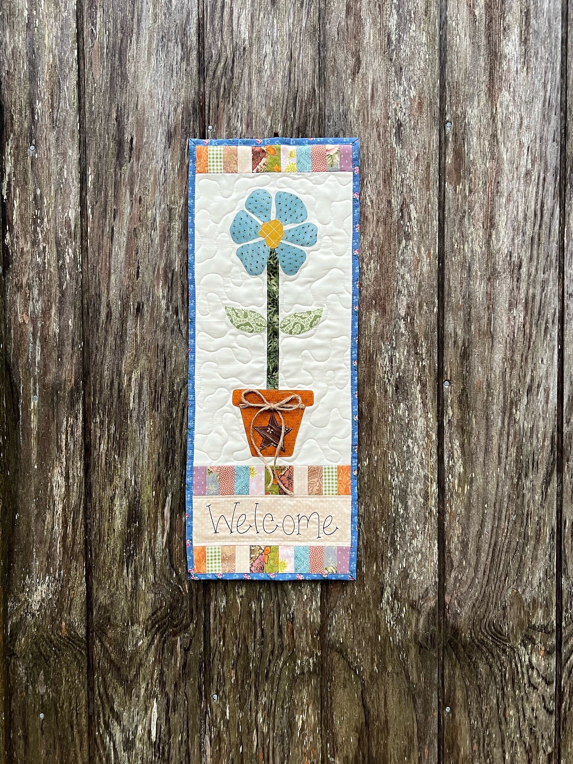 Wonder Night Quilted Door Banner NCU0NNT2466