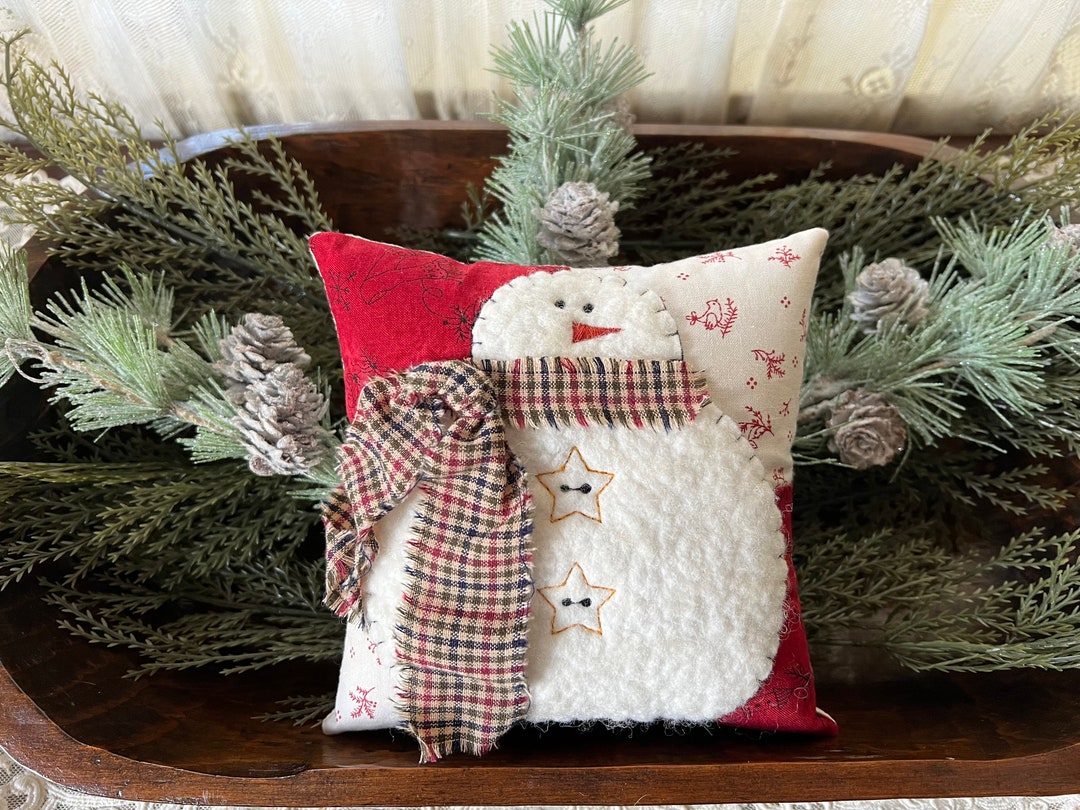 Pillow Bow Tie Snowman main image 1