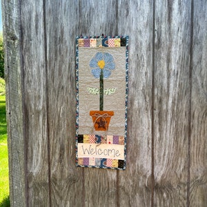 Cardinal Harmony Quilted Door Banner NCU0NNT2470
