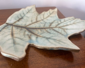 Leaf Shape Plate - Handmade Pottery Ceramic