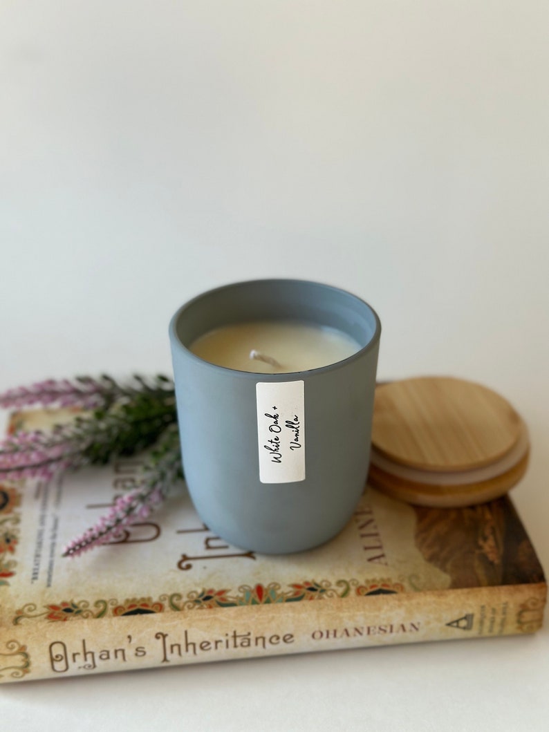 Cozy Flicker Co Soy Wax Candle - Thumbnail 2