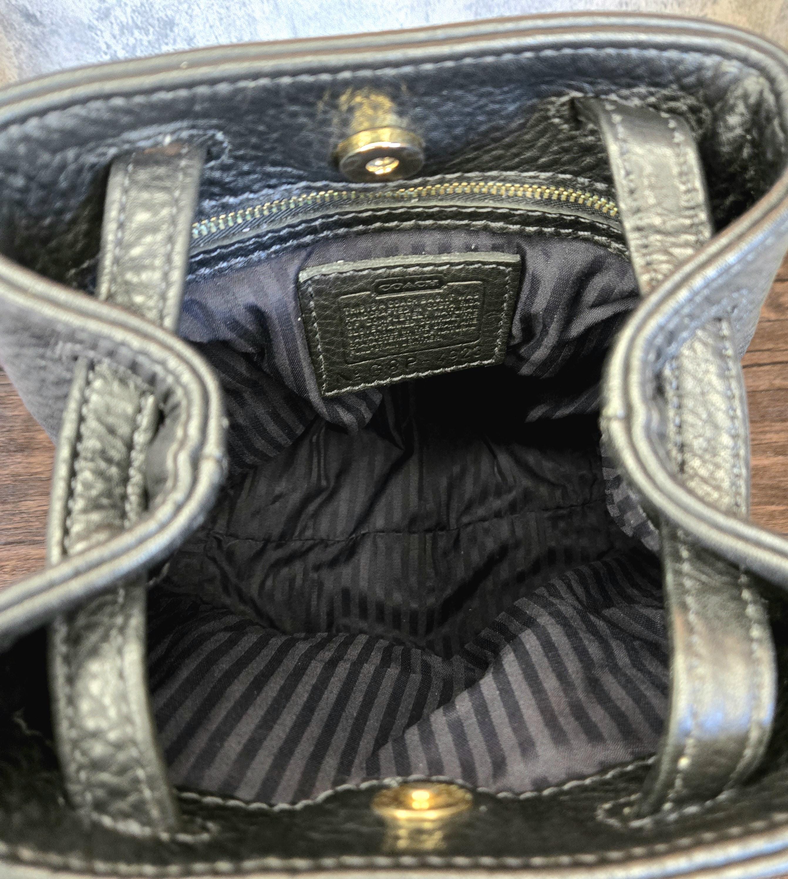 Vintage Coach #4923 Sonoma Drawstring in Black Pebbled