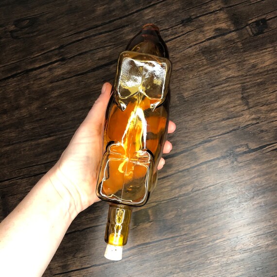 ヴィンテージ サフォーク ビターズ ピッグボトル：琥珀色のガラス製