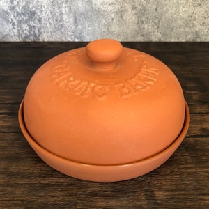 Vintage Boston Warehouse Trading Corp Terracotta Round Domed Lidded Original Garlic Baker, 1993. Pot Oven Roasted Garlic.